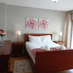 Ellierose * Ponta Delgada