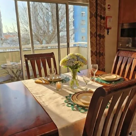 Ellierose Ponta Delgada