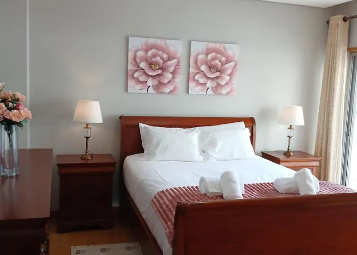 Ellierose * Ponta Delgada